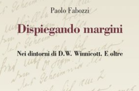 "Dispiegando margini" di P. Fabozzi. Recensione di G. Di Chiara